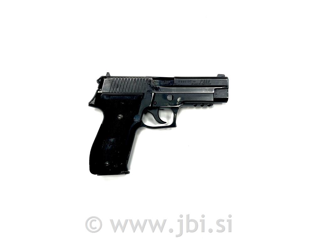 Pištola Sig Sauer P226 9x19 mm